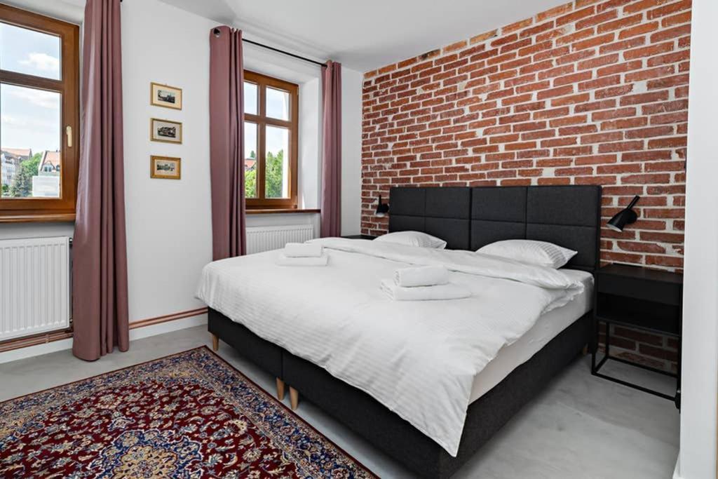 Blick - Riverview Soft Loft